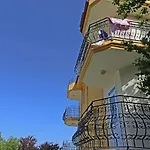 Apart Otel Sunset 4*