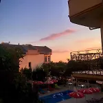 Sunset Apart Otel 4*