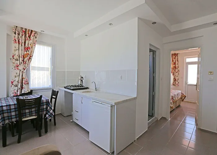 Sunset Apartmanhotel 4*